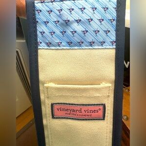 Vineyard Vines Blue and Cream canvas gift bag, NWT